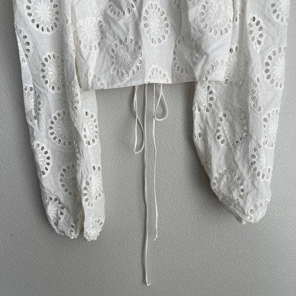 Zara Eyelet Lace Long Sleeve Cropped Puff Sleeve Coquette Top Size Small - Picture 5 of 10